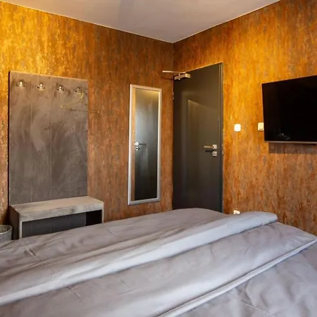 Bed & Breakfast 33